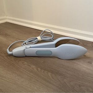 Nori Press Steam Iron